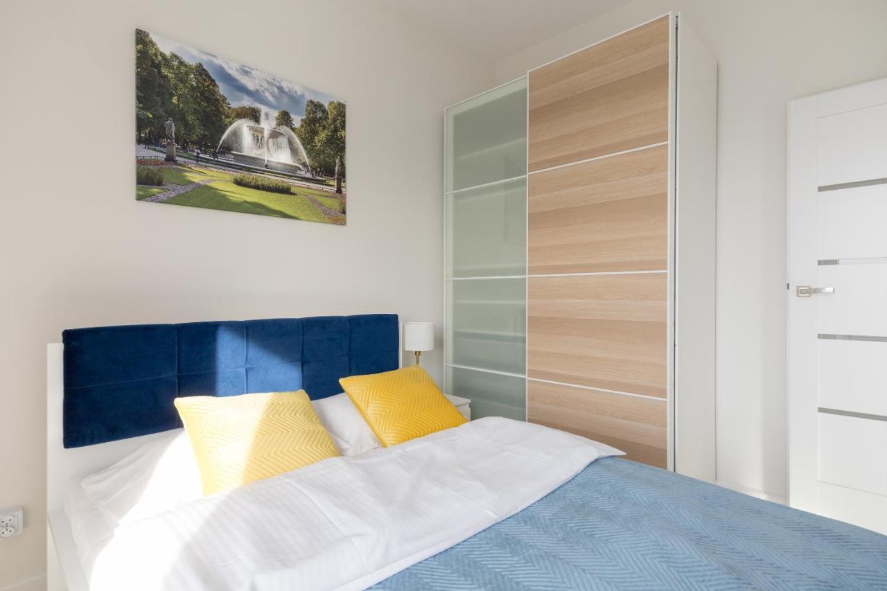 Wola Chic Blue Apartment Warschau Exterior foto